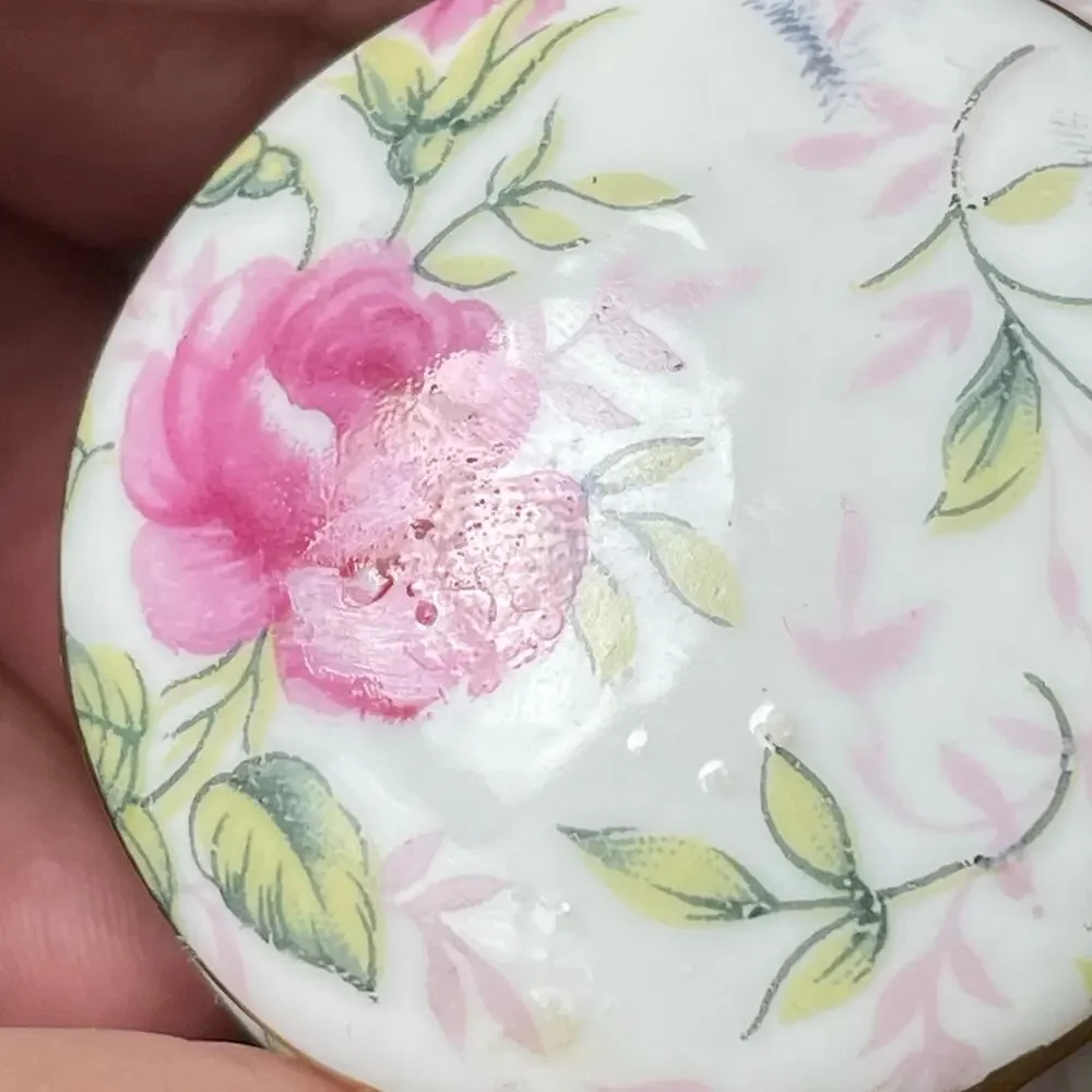 Floral Porcelain Footed Trinket Box Vtg Mini Lidded Bowl Roses Gold Gilt 1239